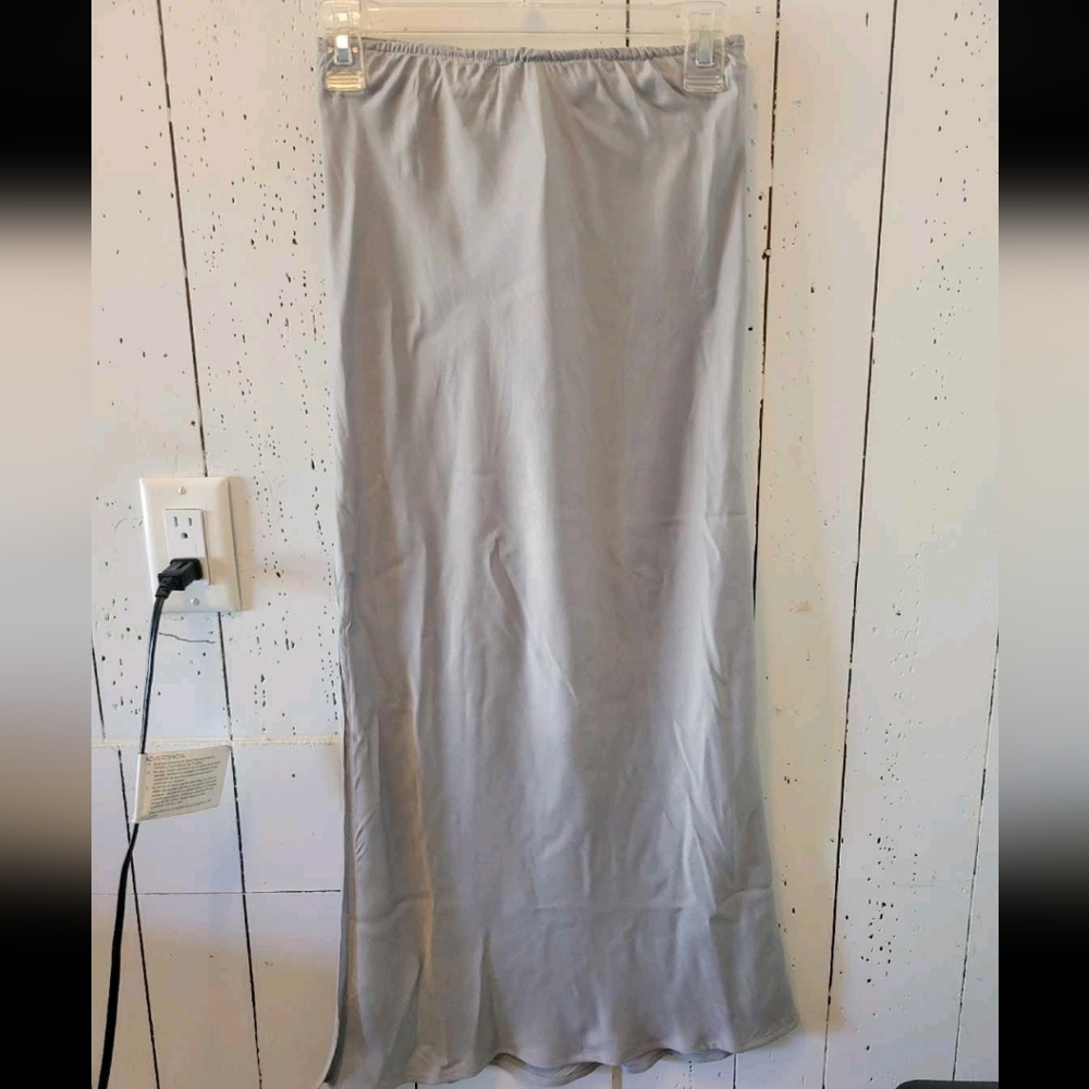 American Eagle Outfitters Light Gray Pencil Skirt
